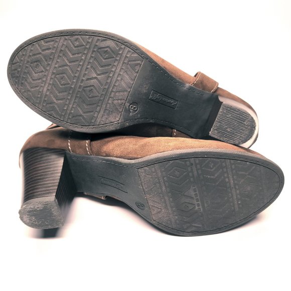 Women's American Eagle Faux Suede Ankle Bootie With Buckles Size 8 - Picture 6 of 7